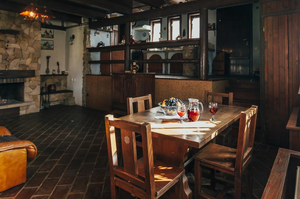 Drumul Carului Villa Moieciu de Jos Rum bild